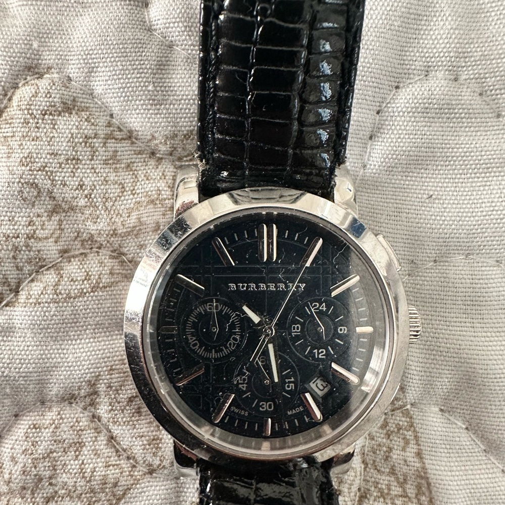 COPY - Burberry watch black